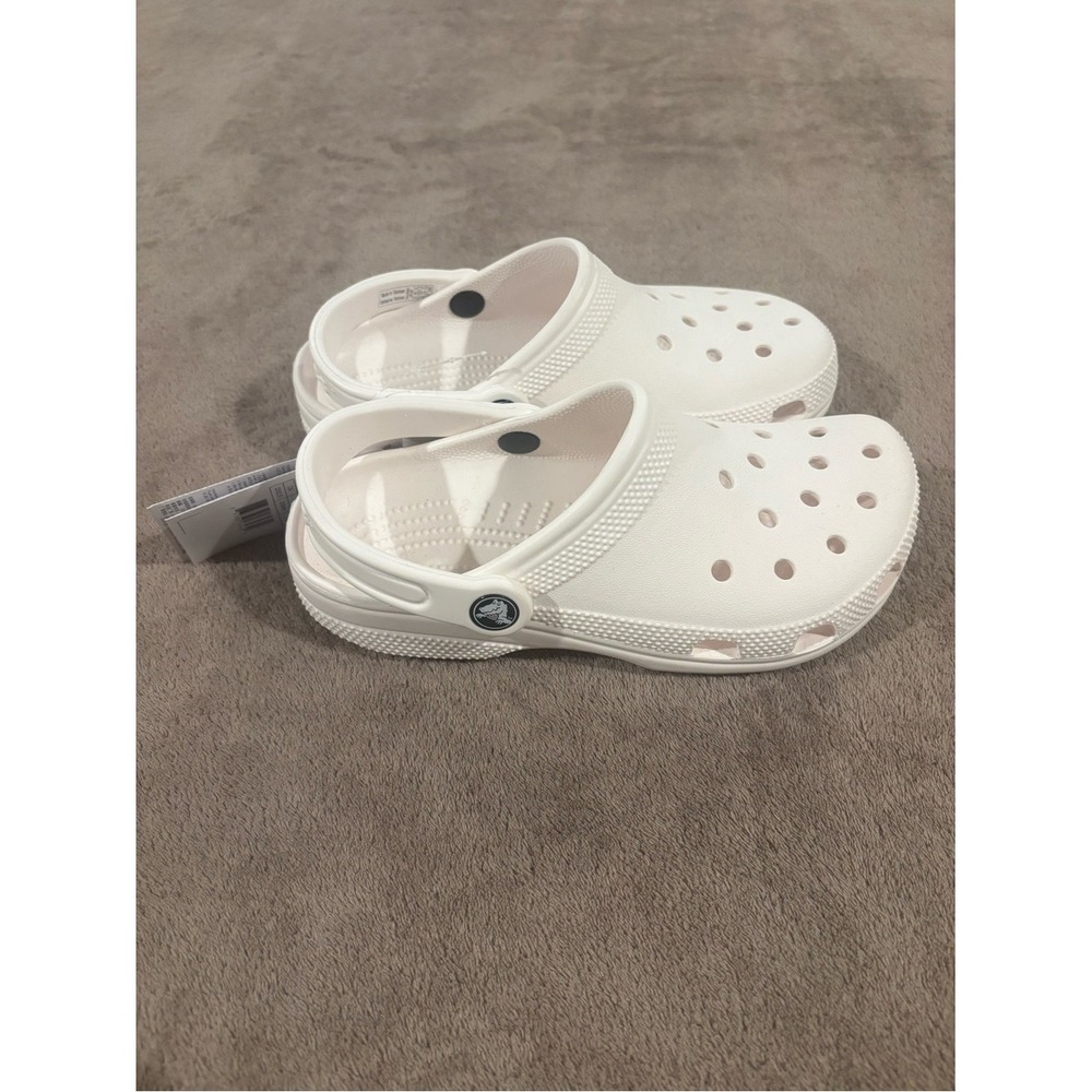 NWT Crocs Classic White Clog Sandals Womens 6 Youth 4 Slip On Shoes